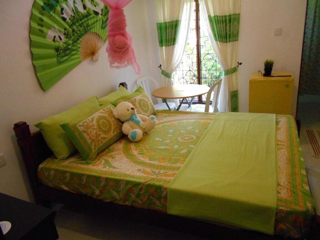 Отель Nadee Villa Guest House гостиный двор