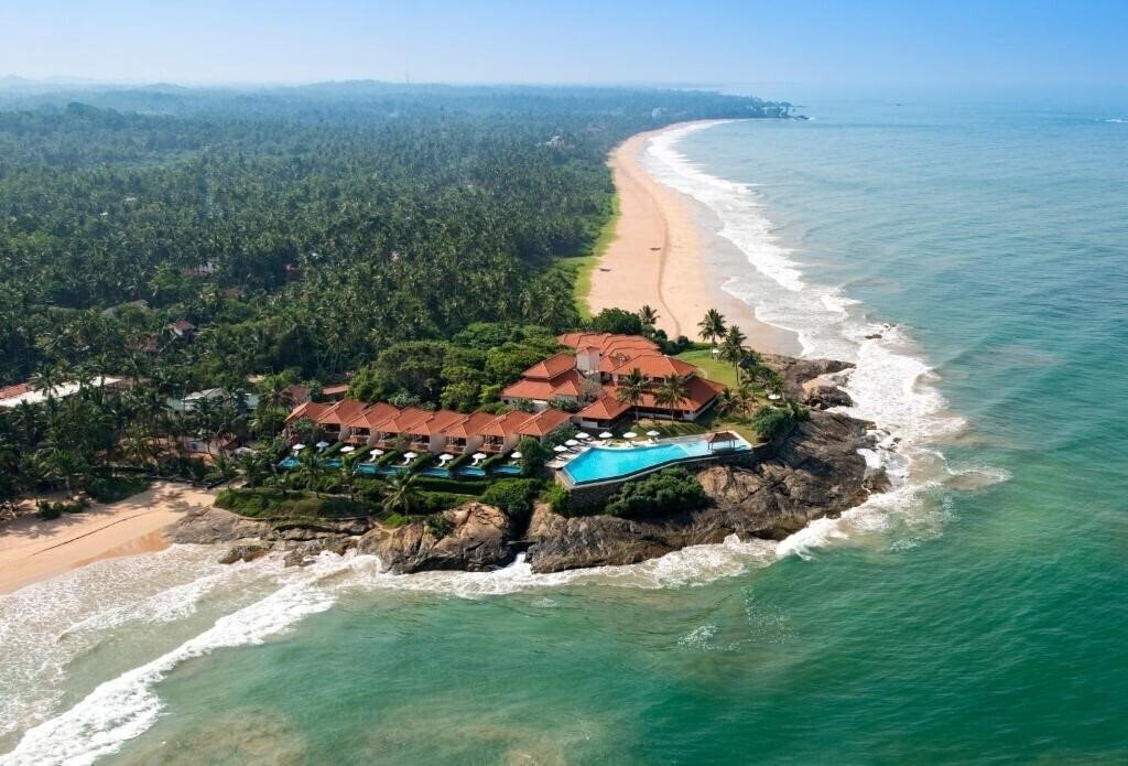 Готель Saman Villas 5*