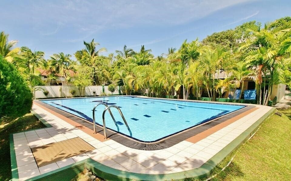 Фотографія Sagarika Beach Hotel 1*
