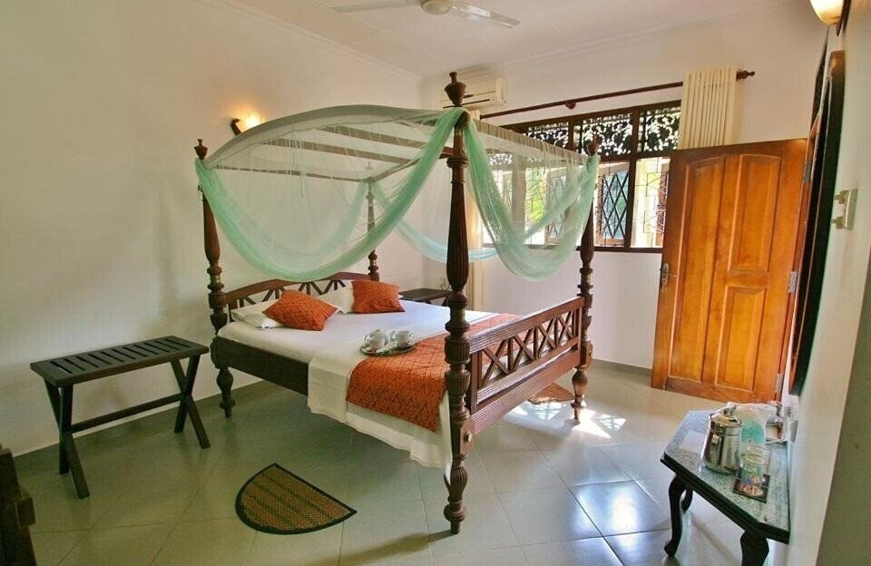 Картинка Sagarika Beach Hotel 1*