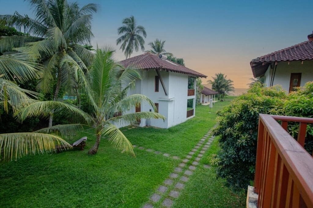 Зображення Ahyora Beach Resort 3*