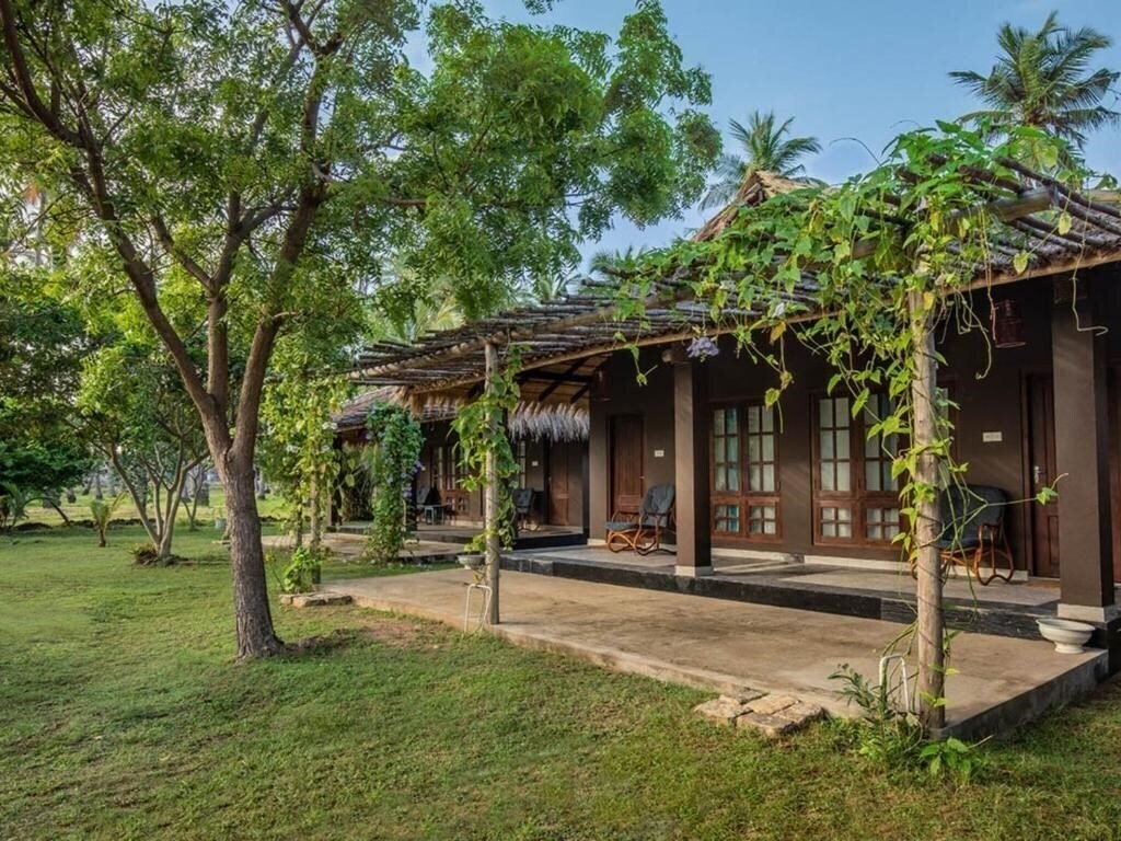 Отель Club Mango Eco Resort Kalpitiya 3*