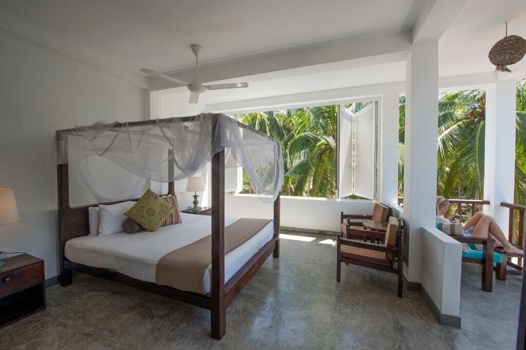 Готель Jasper House 3*