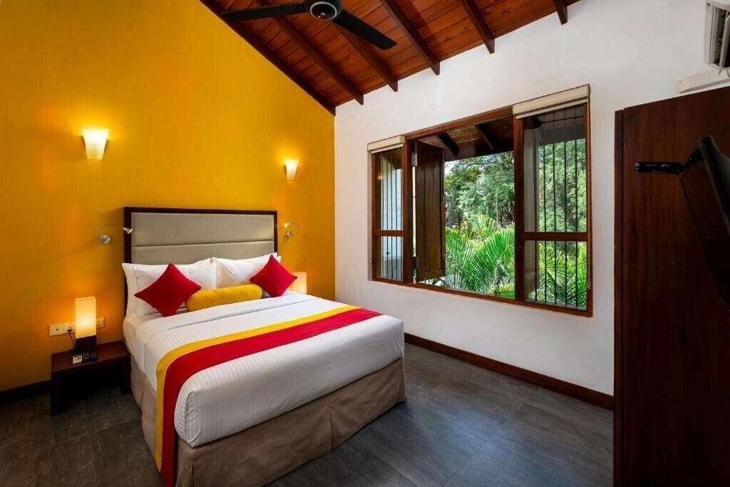 Фото The Thinnai Hotel All Suite Boutique 4*