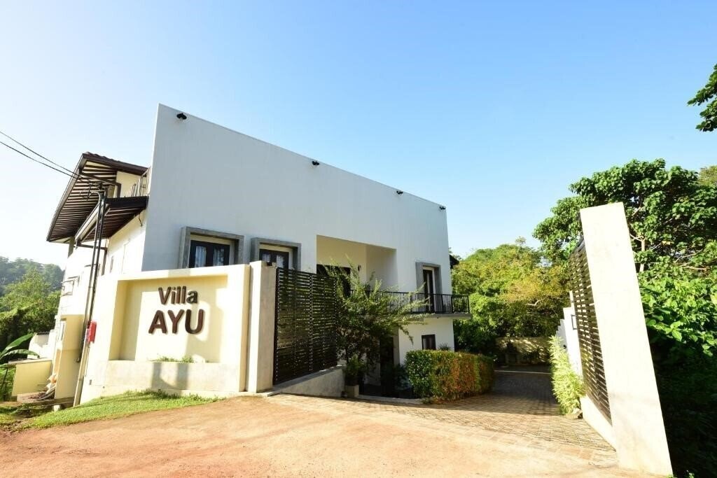 Готель Villa Ayu 3*