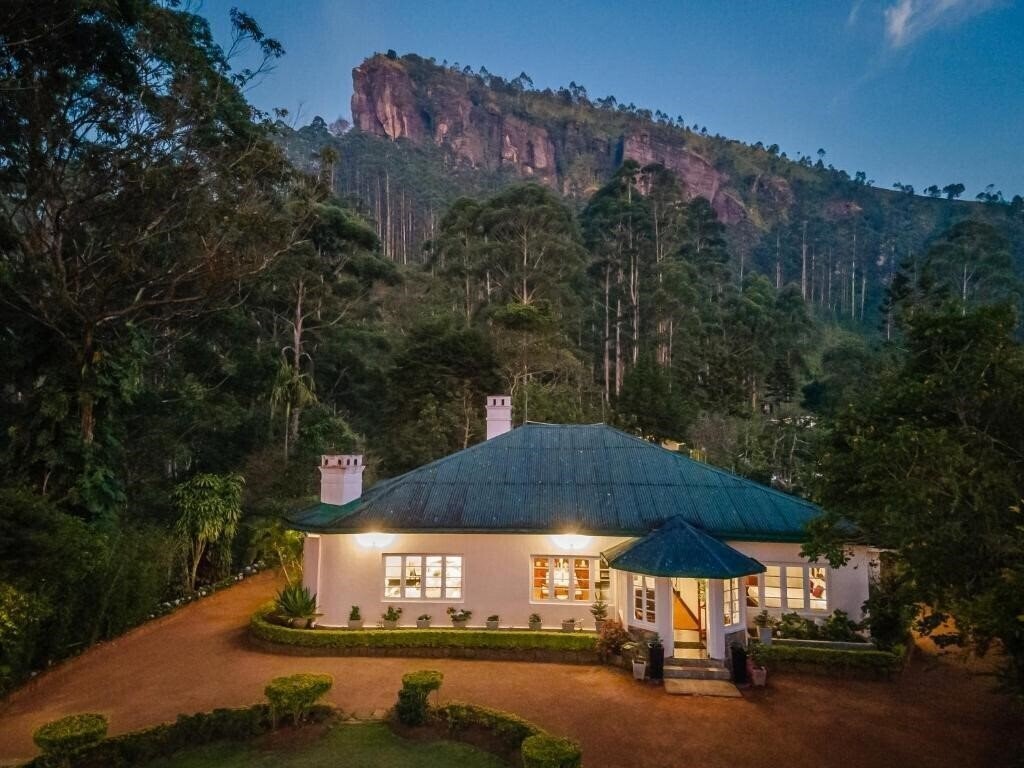Готель Highgrove Estate by ISHQ Luxury Villa 4*