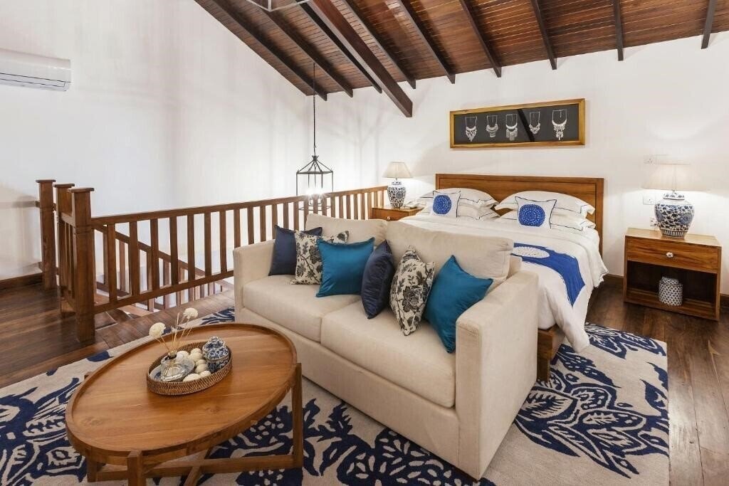 Фото Yara Galle Fort Hotel 4*