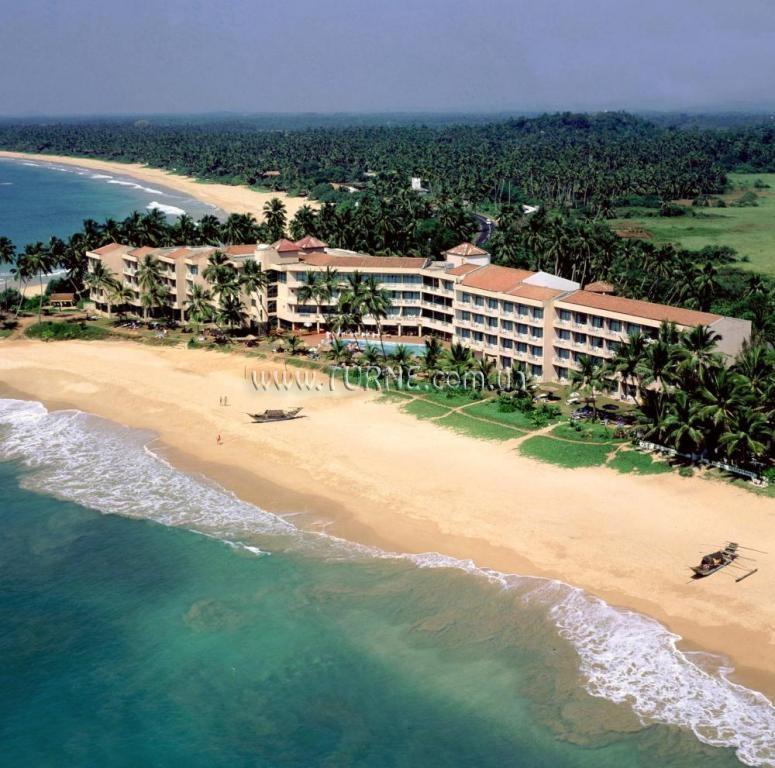 Фото Hotel Garden Beach Induruwa 4*