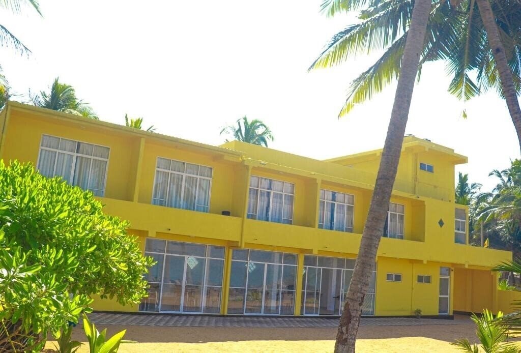 Готель Oreo Beach Hotel 3*