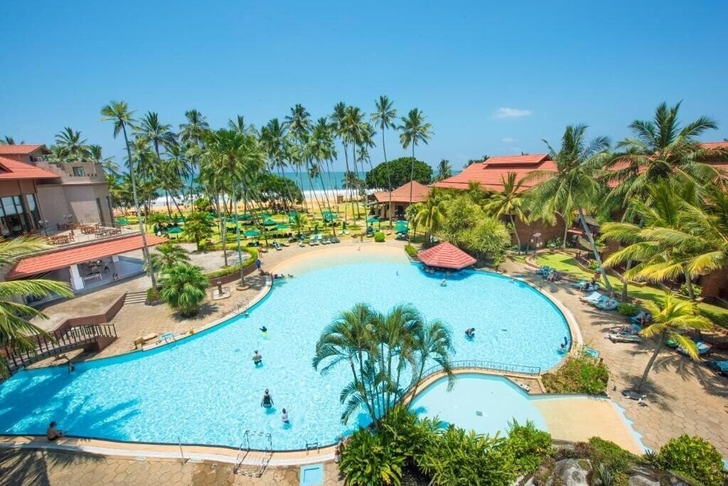 Готель Royal Palms Beach 5*