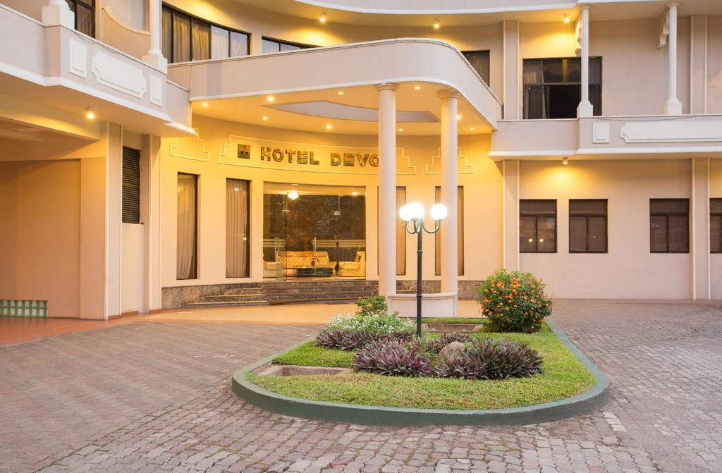 Готель Devon Hotel 3*