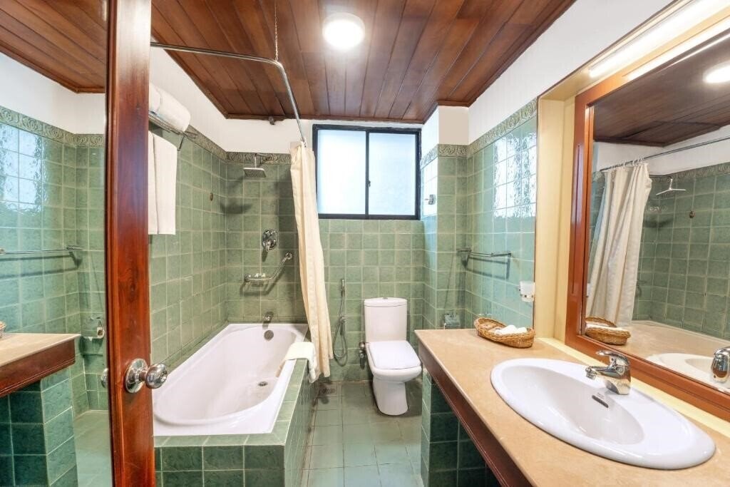 Фотография Randholee Resort 4*
