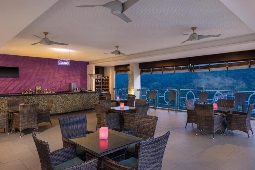 Фотография Radisson Hotel Kandy 4*