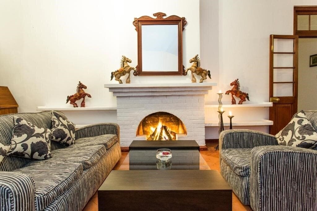 Фото Mountbatten Bungalow 5*