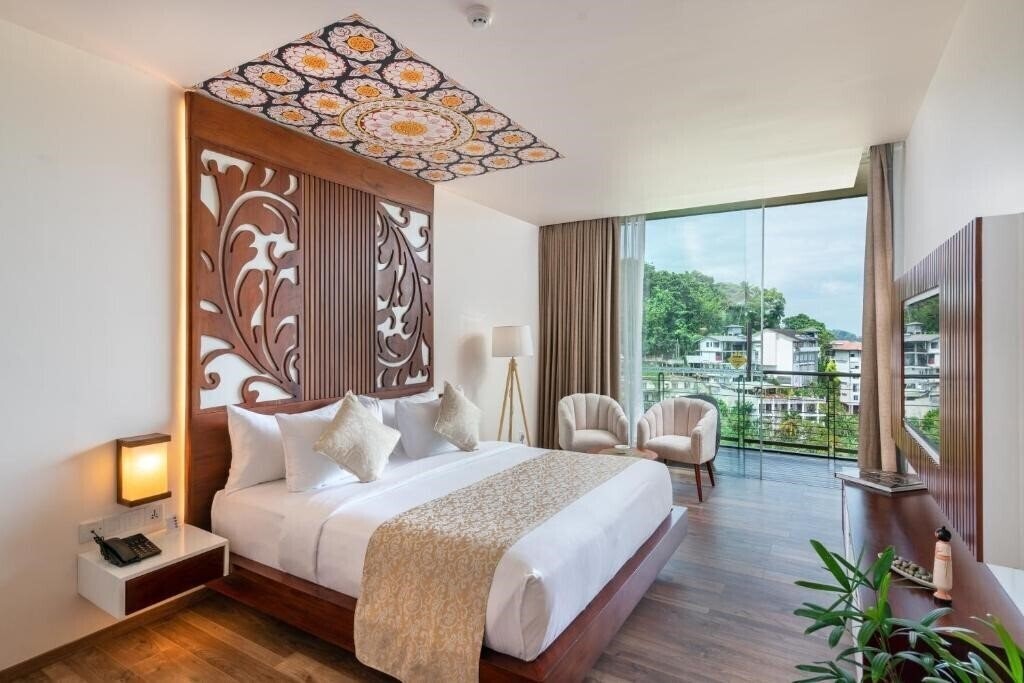 Фото Grand Serendib Hotel 5*