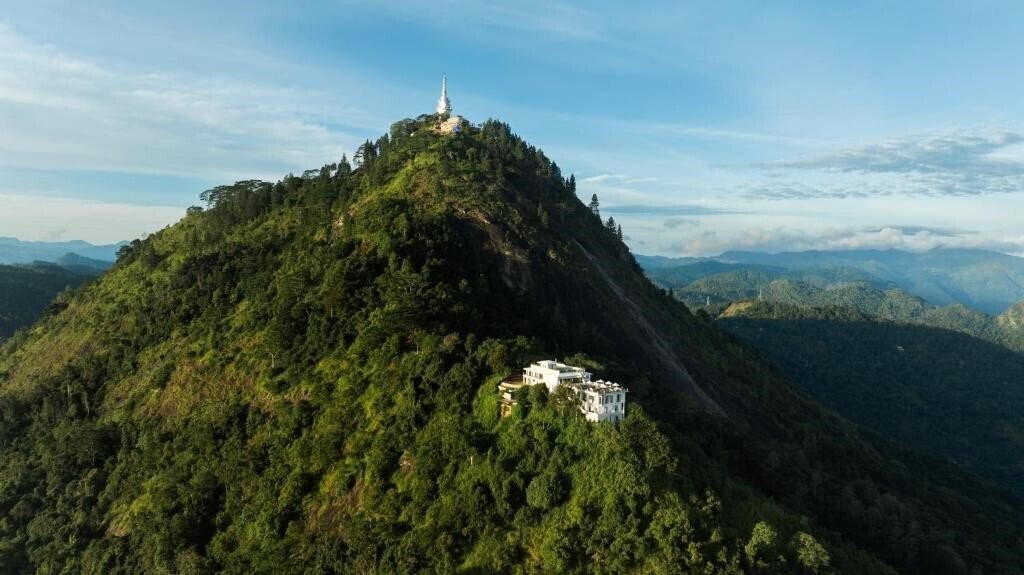 Фото W15 Ambuluwawa 5*