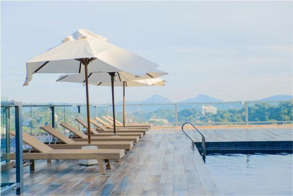 Готель Oak Ray Heritage Hotel 4*