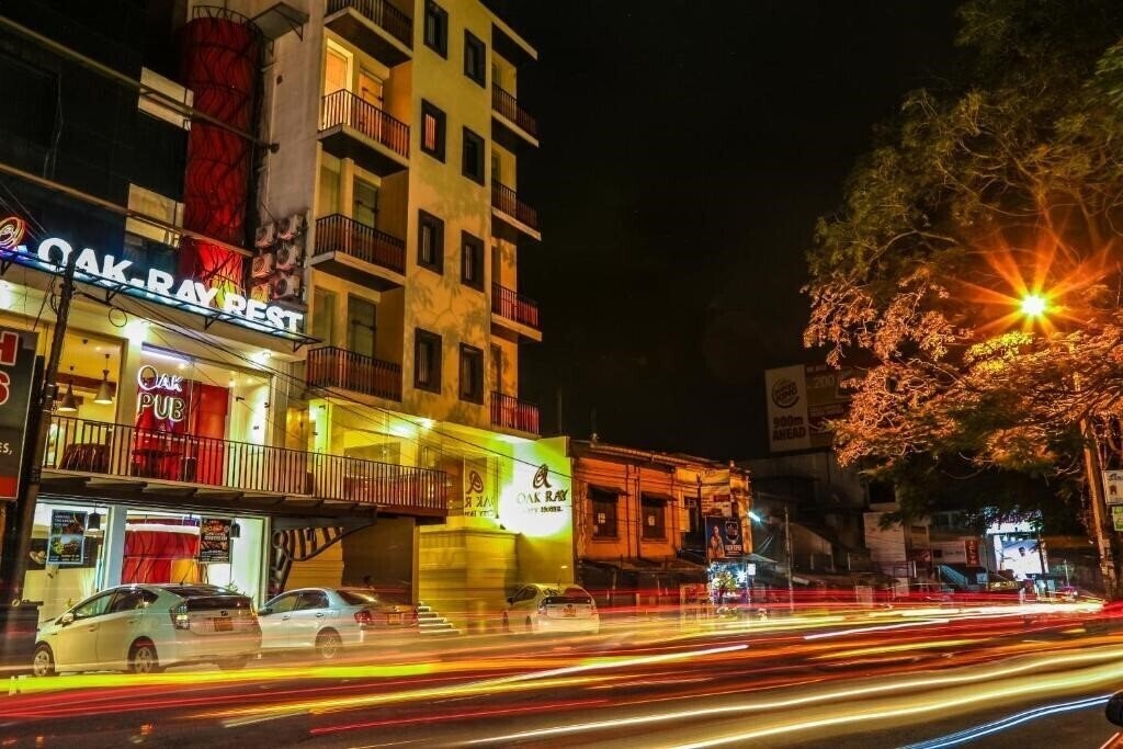 Готель Oak Ray City Hotel 3*