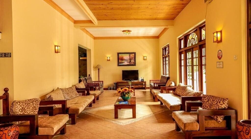 Картинка Oak Ray Serene Garden Hotel 3*