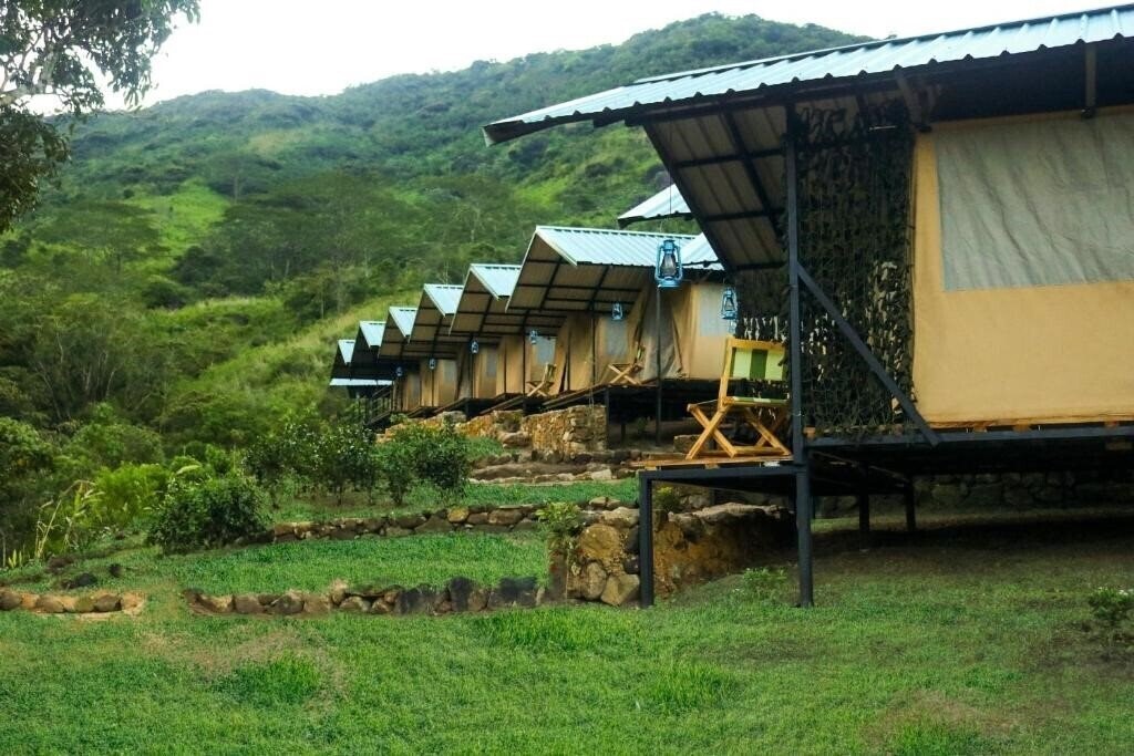 Отель Wild Glamping - Knuckles 3*
