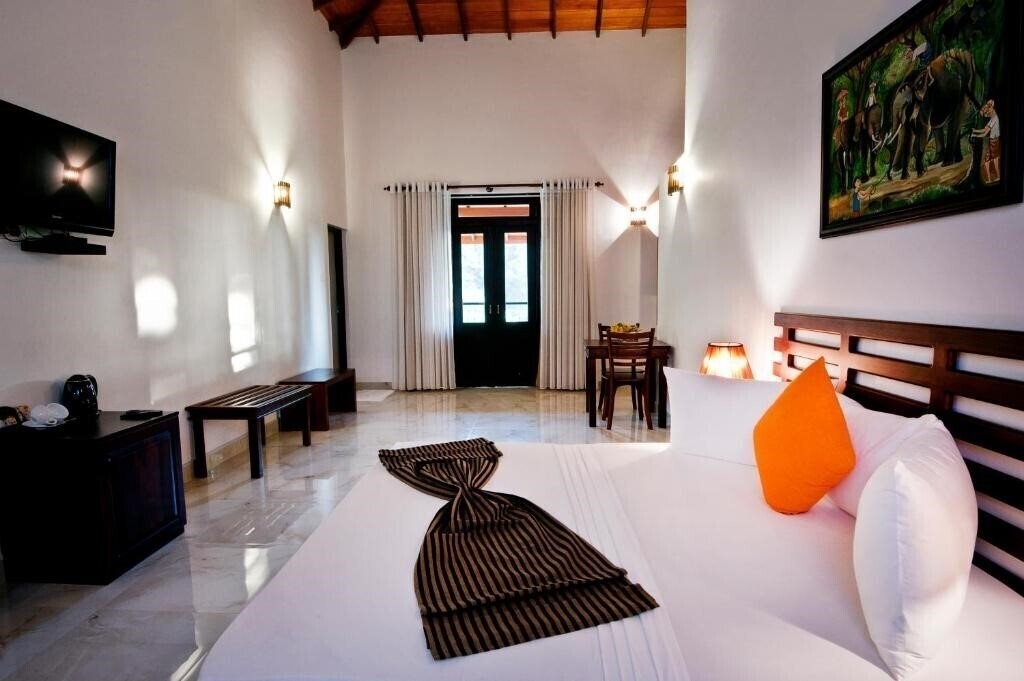 Фото Melheim Kandy Villas 4*