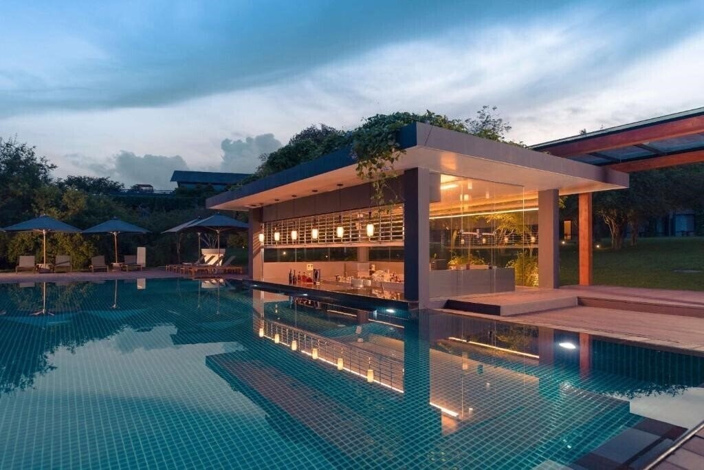 Зображення Doubletree By Hilton Weerawila Rajawarna Resort 5*