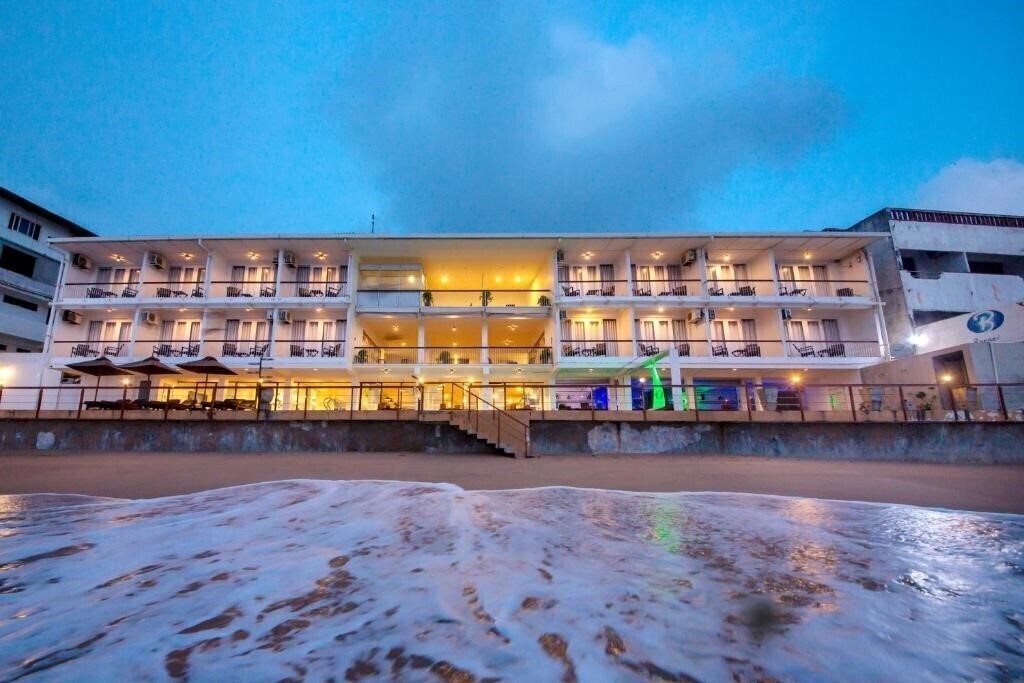 Фото Coral Rock By Bansei (ex. Bansei By Hotel J) 3*