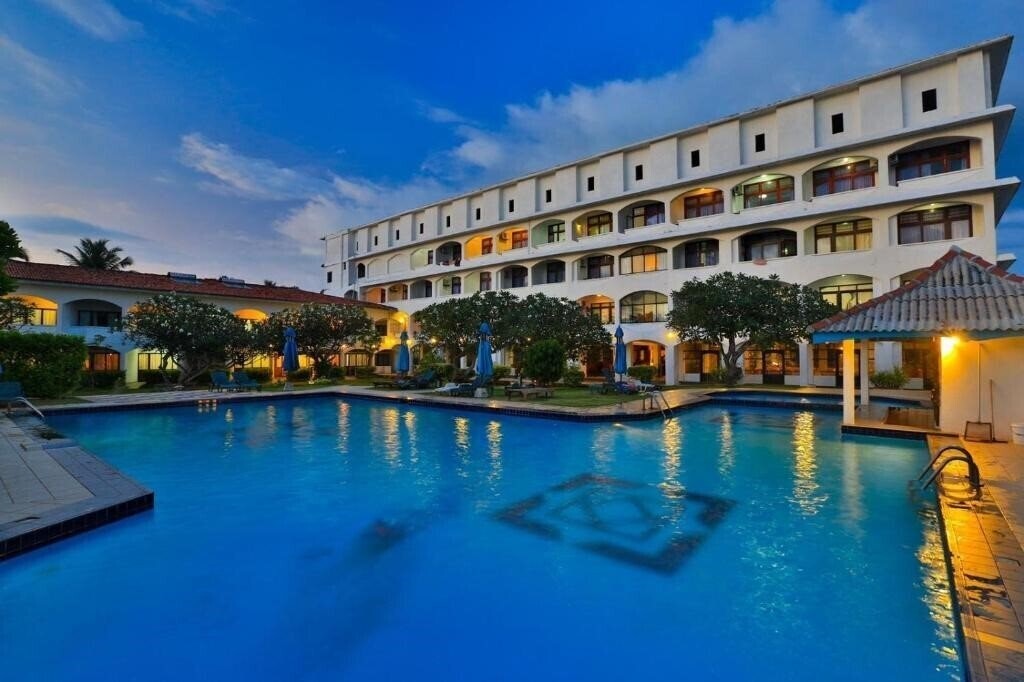 Готель Lanka Supercorals 3*