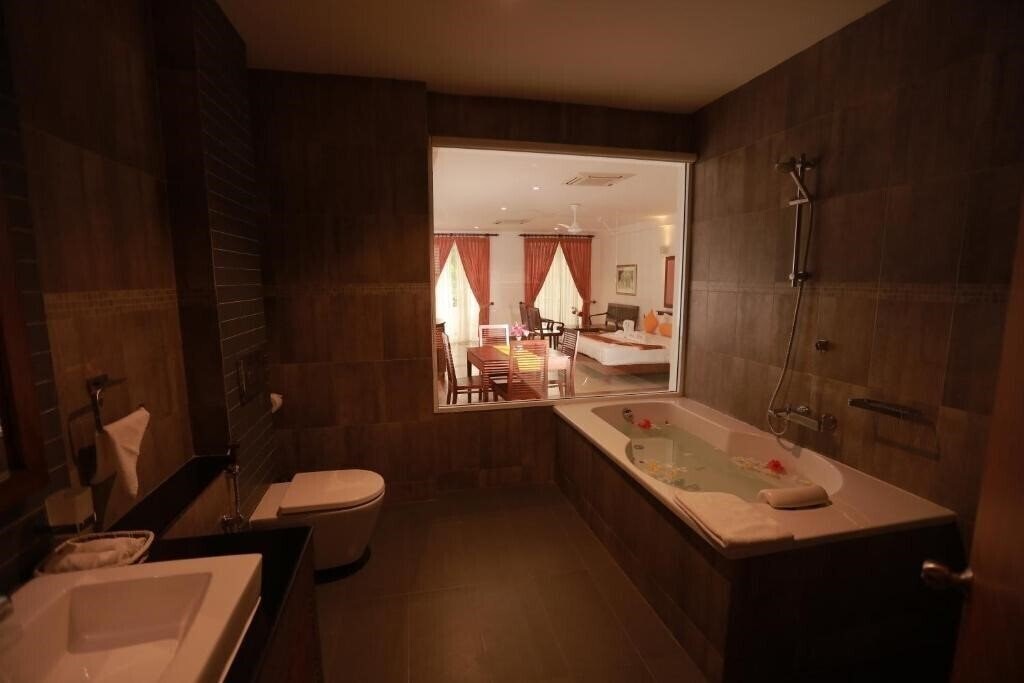 Фотографія Refresh Hikkaduwa 3*