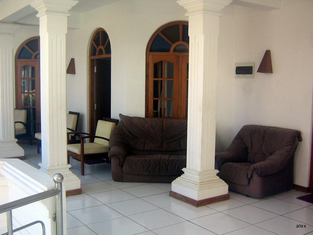 Фотографія Royal Beach Hotel 3*