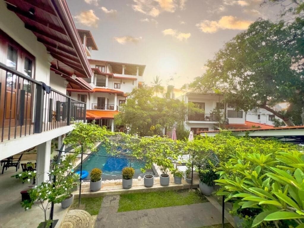 Отель Villa Red Lobster 2*