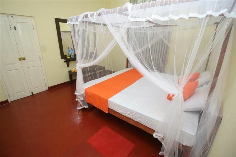 Картинка Villa Coast Hikkaduwa 2*