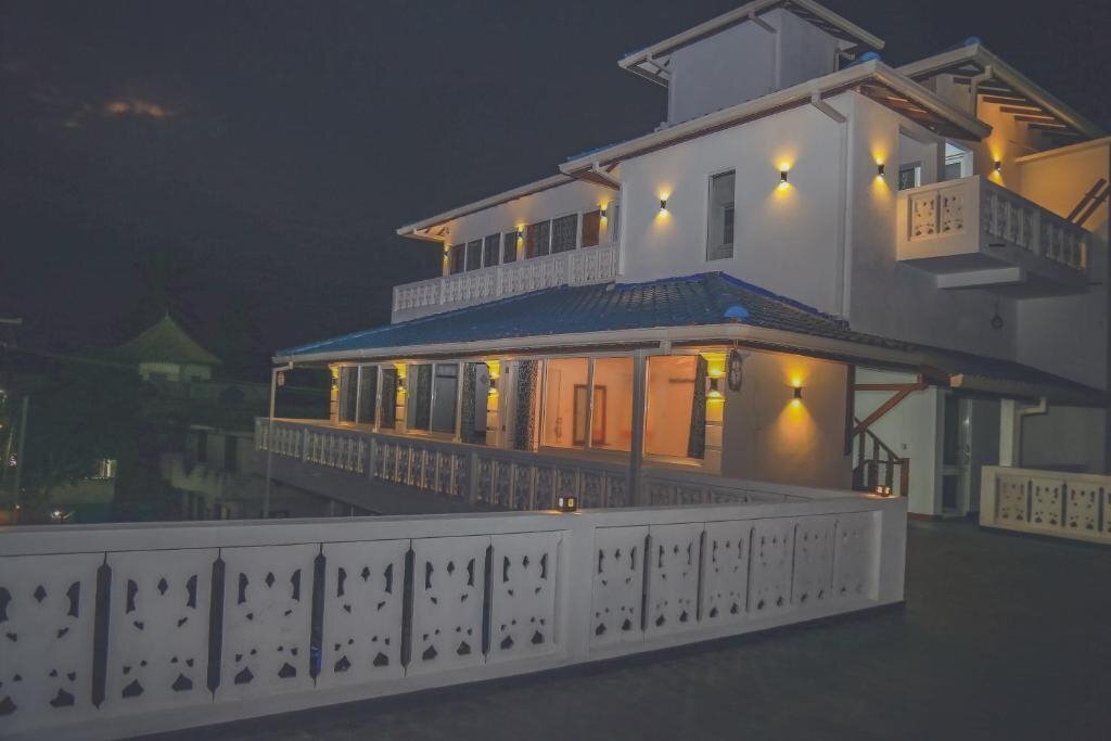 Фото Hikka Ocean Resort 3*