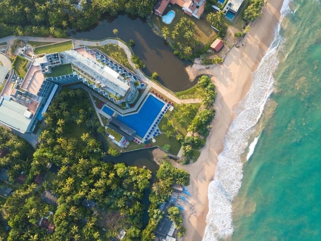 Изображение Sheraton Kosgoda Turtle Beach Resort 5*
