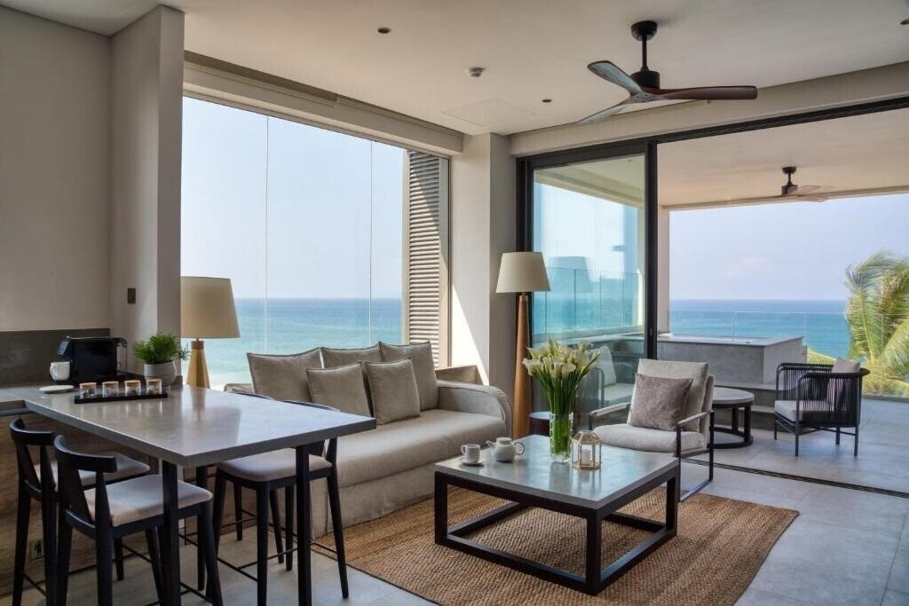 Готель Crystal Sands 5*
