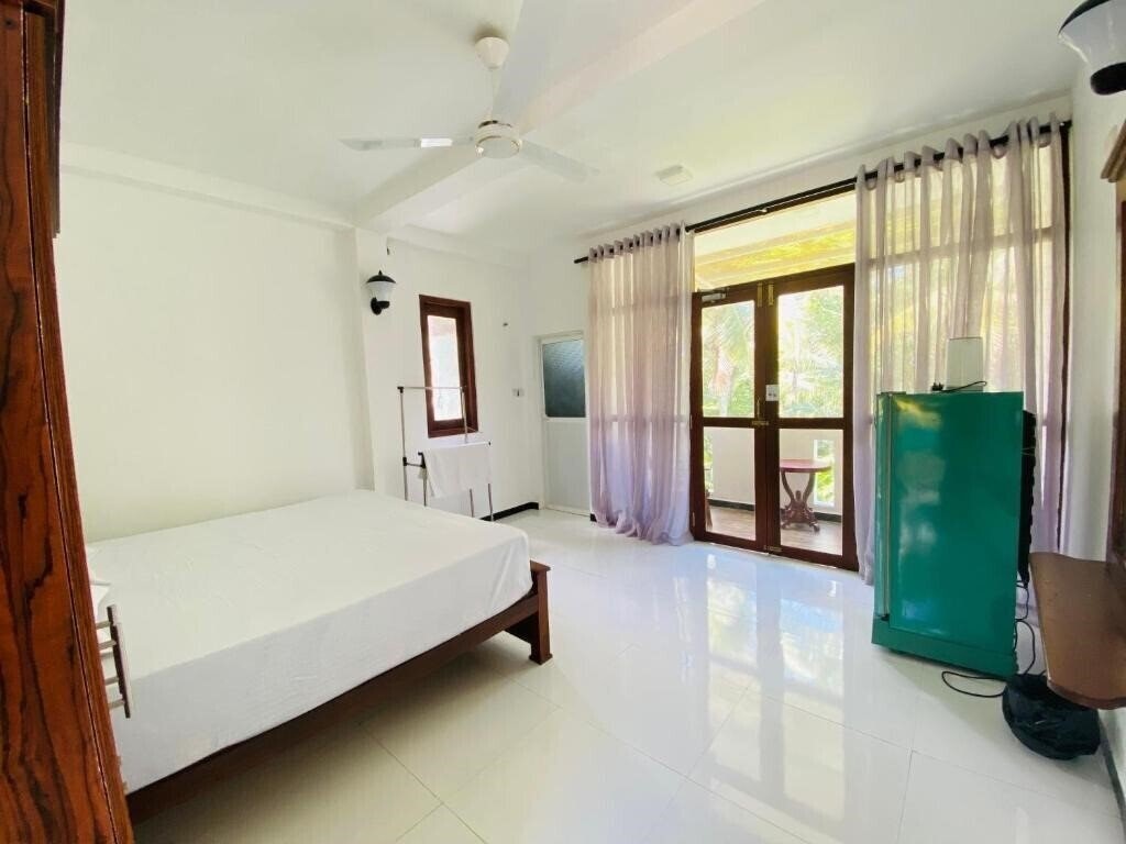 Готель Navora Home Stay 2*