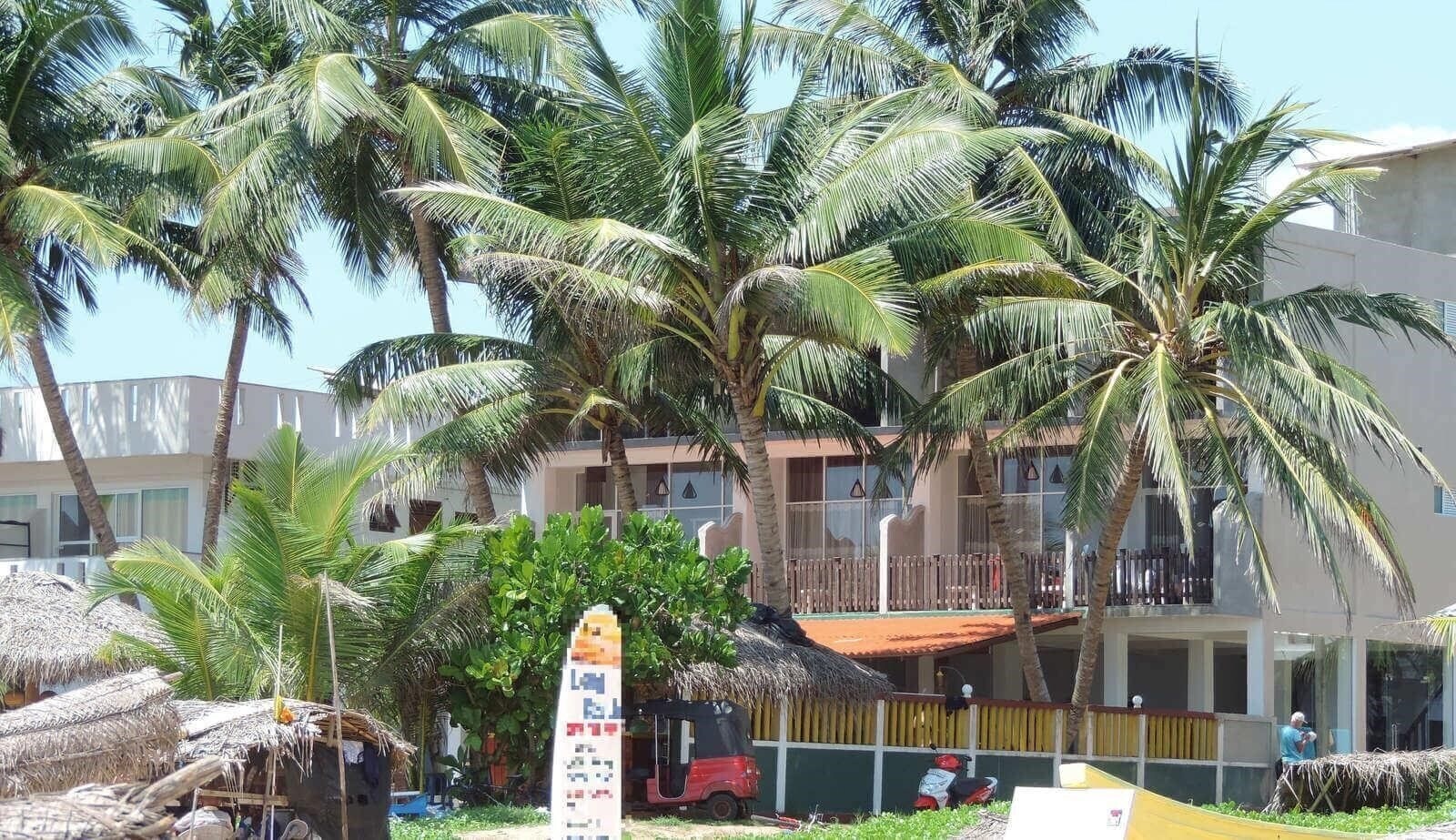 Отель Yula Beach 3*