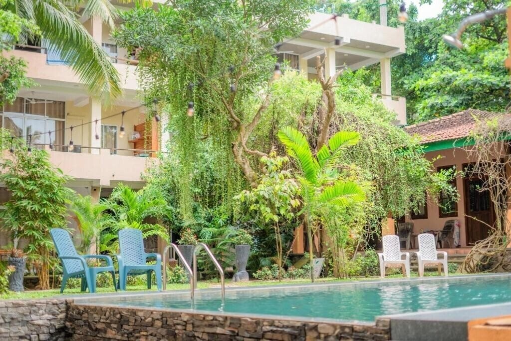 Готель Monkey Villa 3*