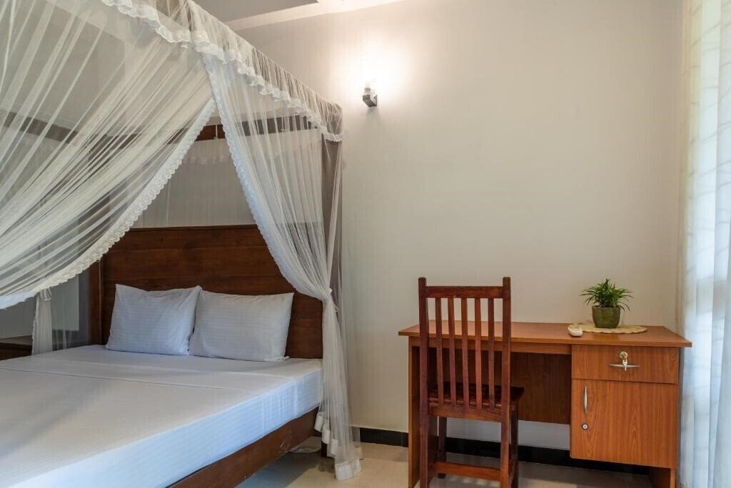 Картинка Surf & Zen 4*