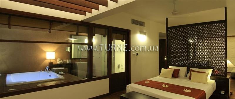 Готель Anantaya Hotel 4*