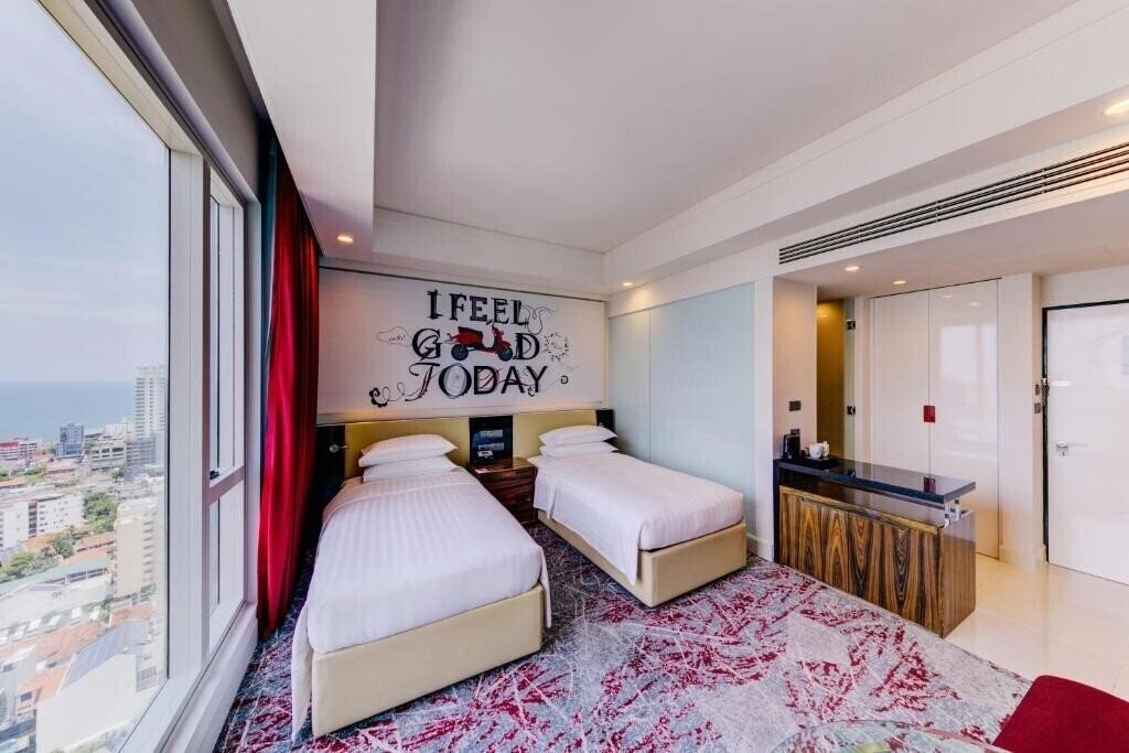 Картинка Cinnamon Red Colombo 4*