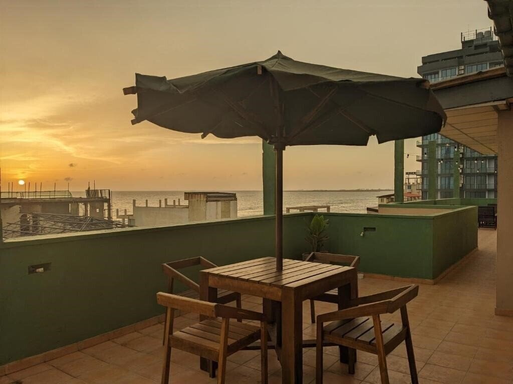 Готель Palmyrah Residencies 3*