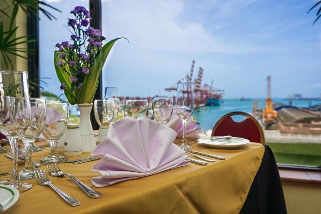 Фотографія Grand Oriental 3*