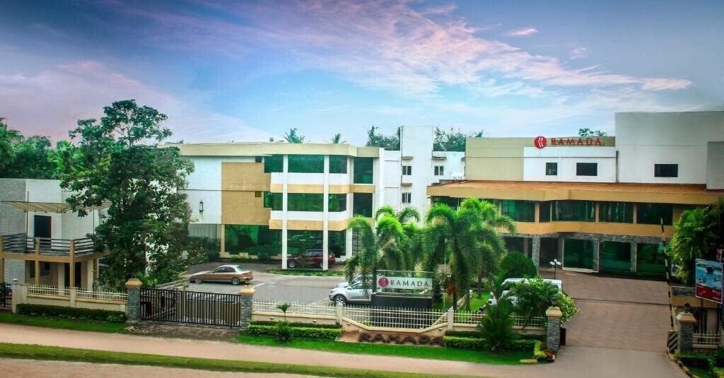 Отель Ramada Katunayake 4*