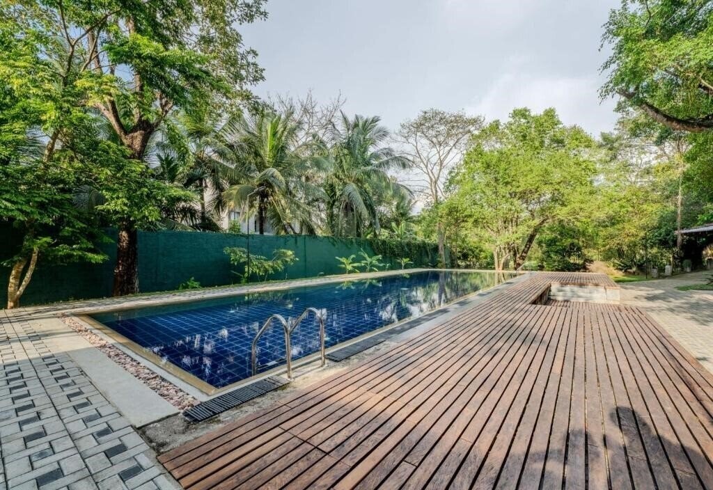 Фотографія Lotus Estate Colombo Villa вилла
