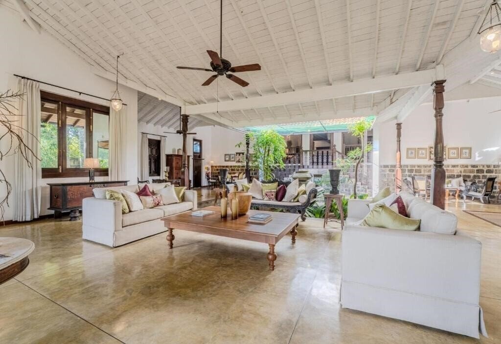 Картинка Lotus Estate Colombo Villa вилла