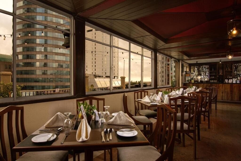 Зображення Oak Ray Colombo City Hotel 4*