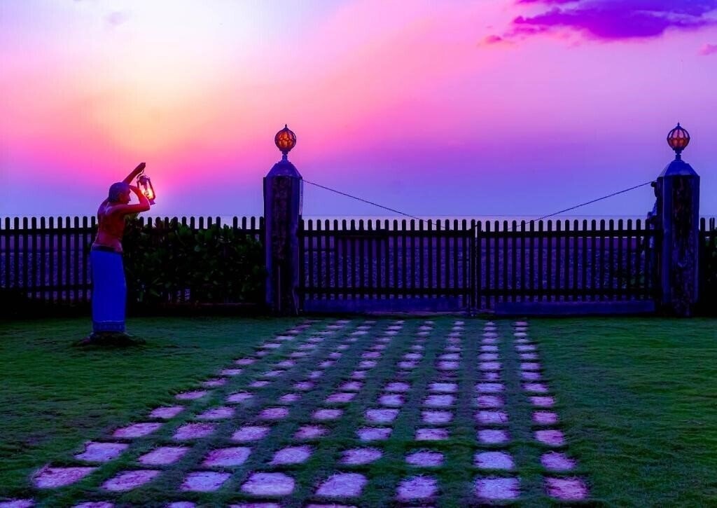 Готель Calypso Sunset 3*