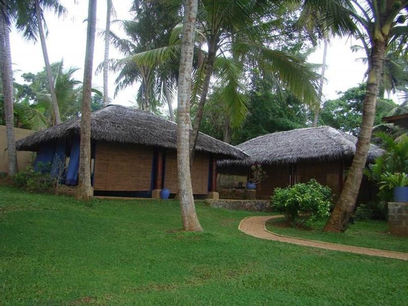 Готель Luxury Beach Villas 4*