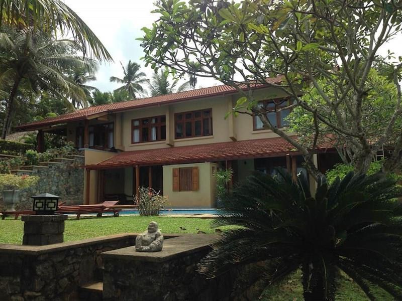 Фотографія Luxury Beach Villas 4*